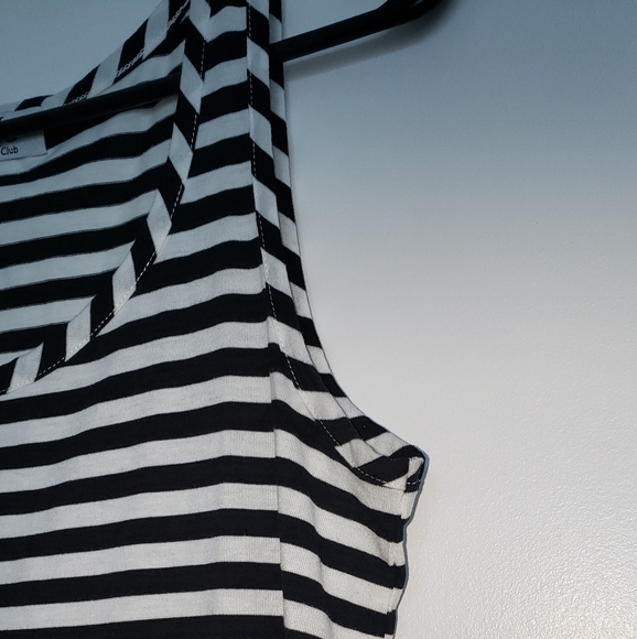 Camisole - Picture 2 of 4